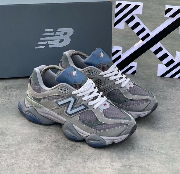 NEW BALANCE CLASSIC