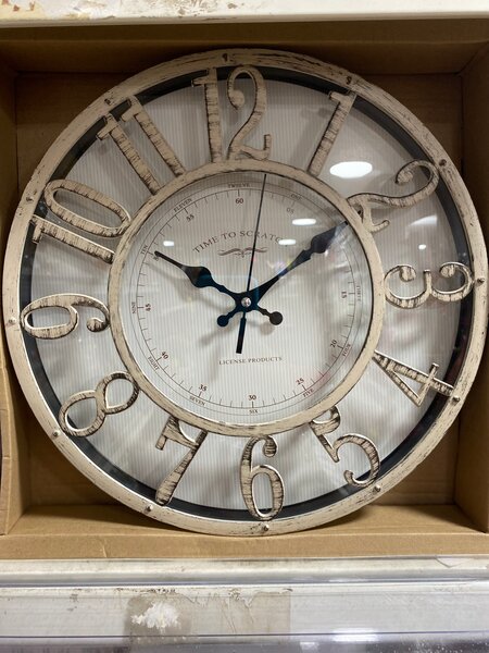 Horloge Murale Moderne Élégante