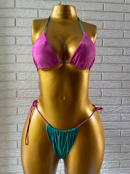 Maillot de bain bikini rose