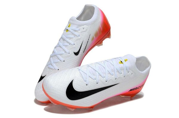Chaussures de Football Nike Mercurial