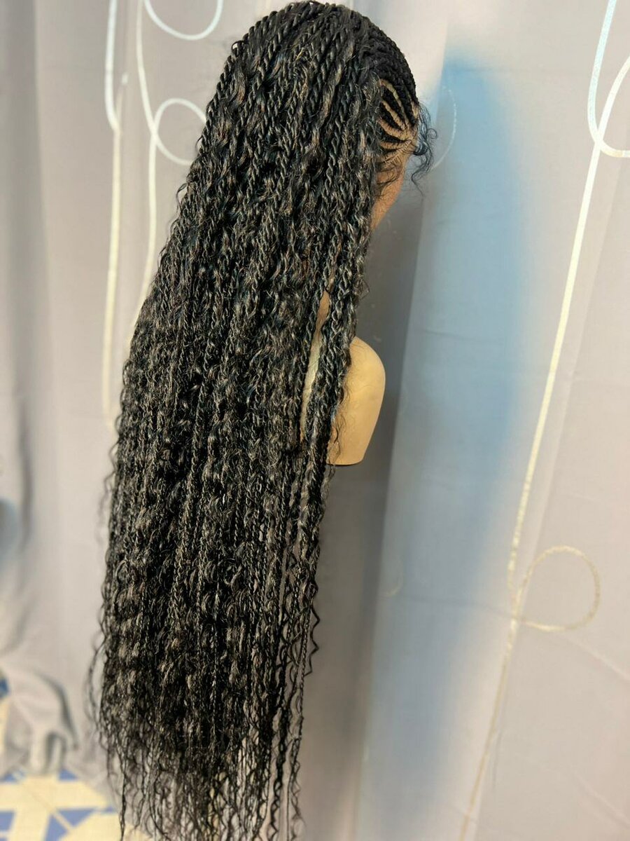 Perruque synthétique avec tresses