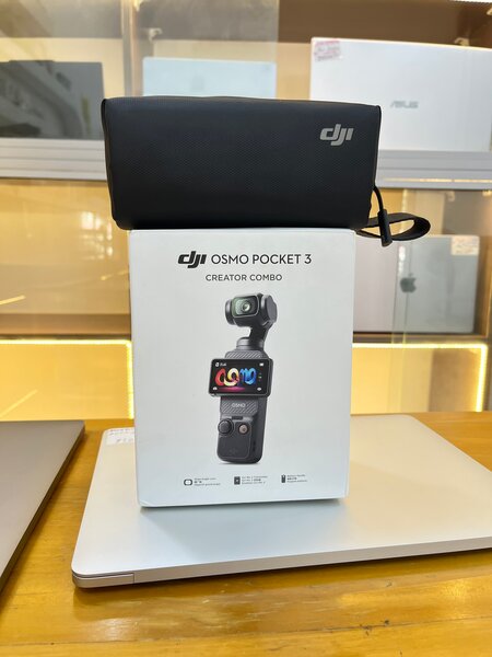 DJI Osmo Pocket 3 Combo