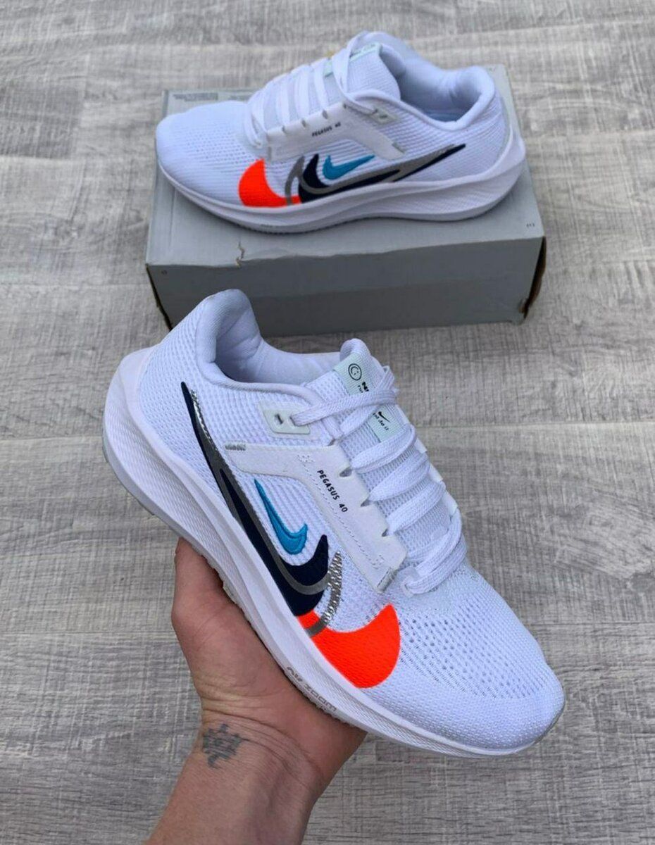 Baskets de course blanches