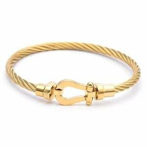 Bracelet en corde dorée