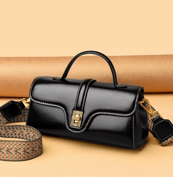 Sac à main élégant cuir