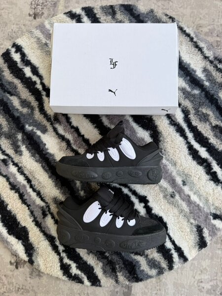 Baskets Puma Noires LF