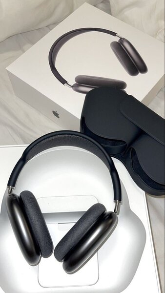 AirPods Max