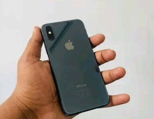 iPhone X Débloqué 64 Go