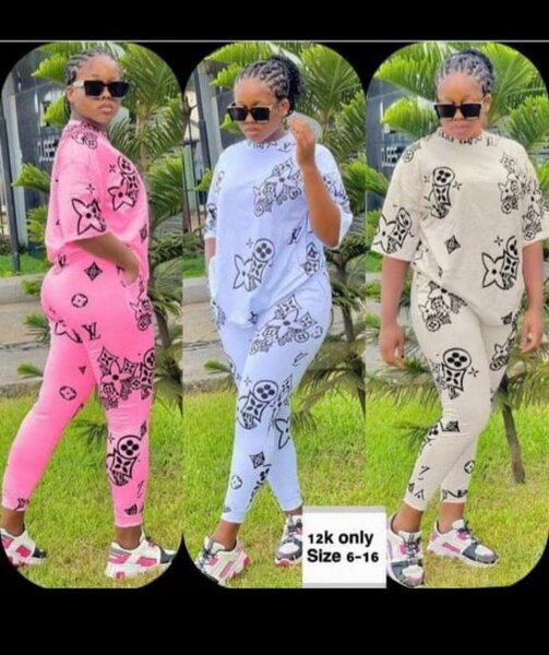 Ensemble décontracté motif graphique