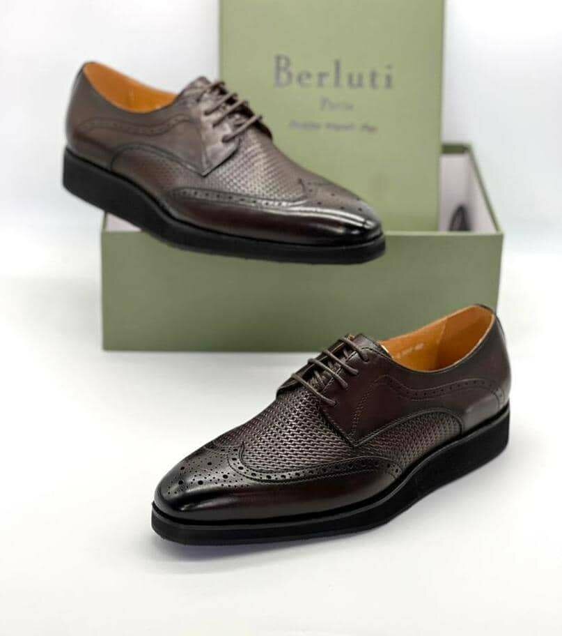 Leather shoes