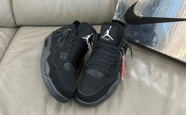 Jordan 4