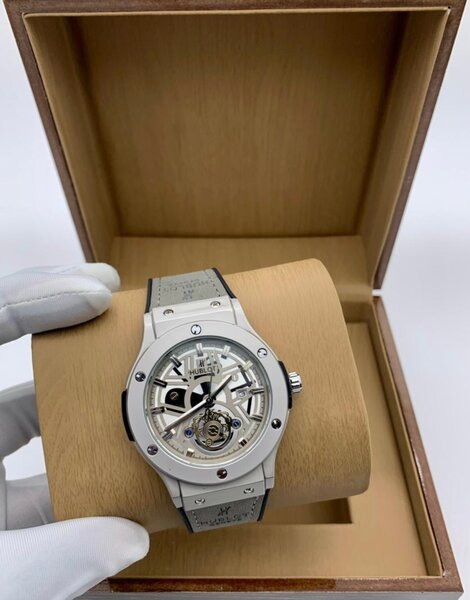 Montre luxe de style unique