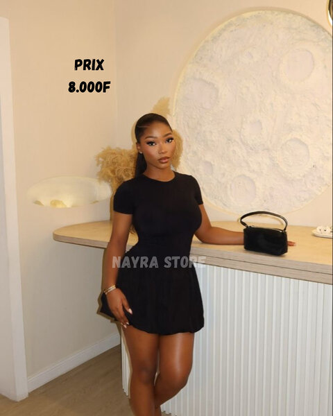 Robe Noire Élégante Femme