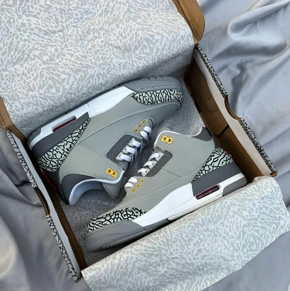 Baskets grises sport tendances