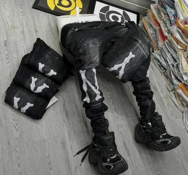 Pantalons en jean graffiti