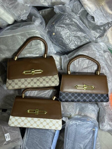 Sac à main élégant en cuir