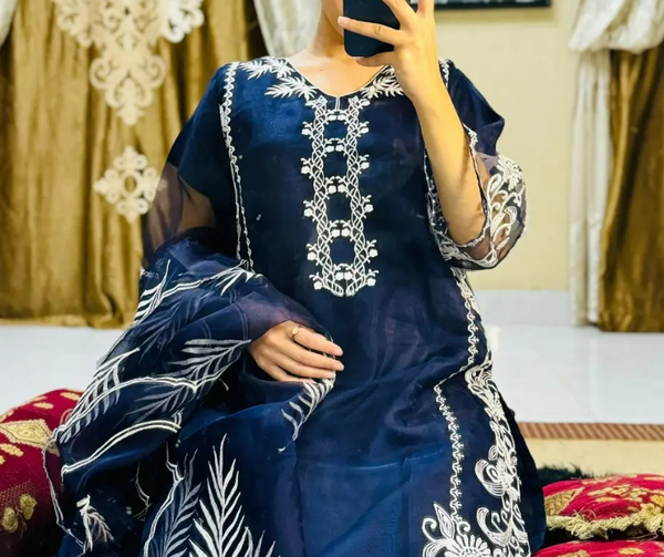 *CUTWORK ORGANZA 3Pc*