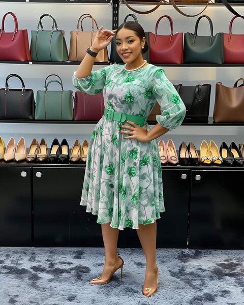 Flower peinted green dress