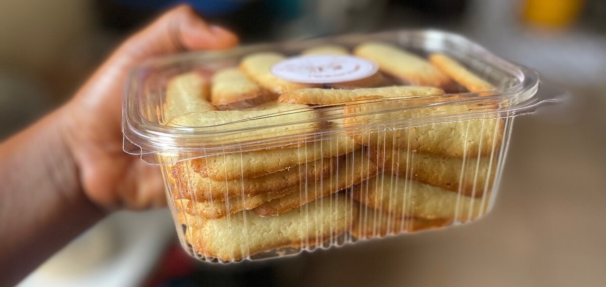 Biscuits moelleux en boîte