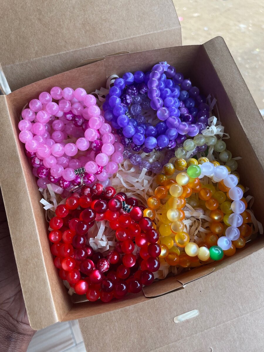 Perles colorées pour bijoux