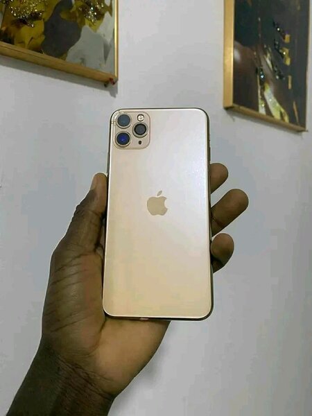 iPhone 11 Pro - Or