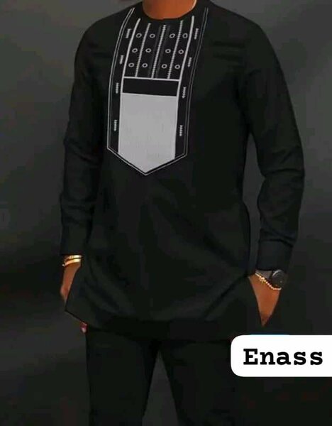 Ensemble tuniqAfricain Élégant