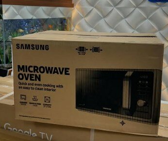 microwave oven