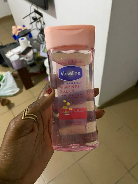 Huile Corporelle Vitamine B3