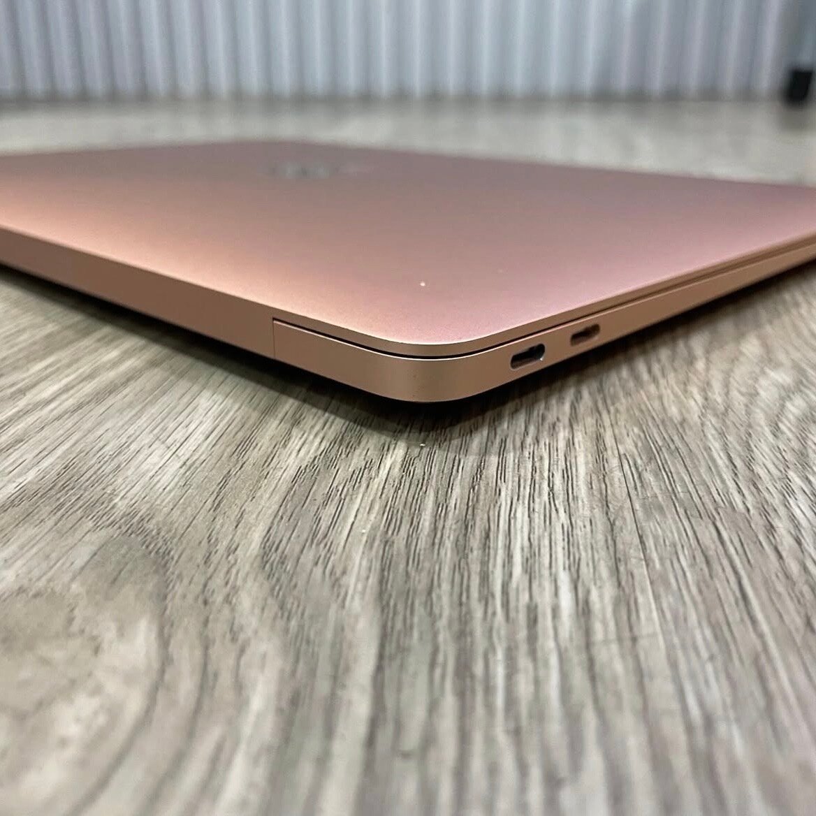MacBook Air 2020 M1 Rose Gold