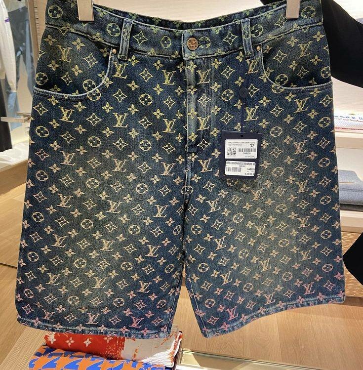 Shorts en jean pour hommes originaux