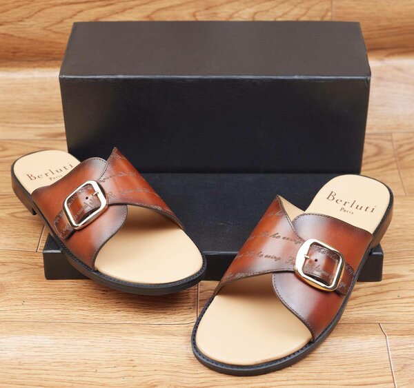 Sandales Berluti élégantes pour homme