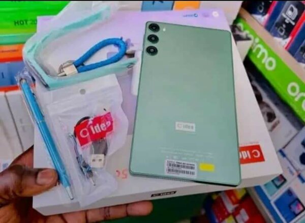 Smartphone moderne vert