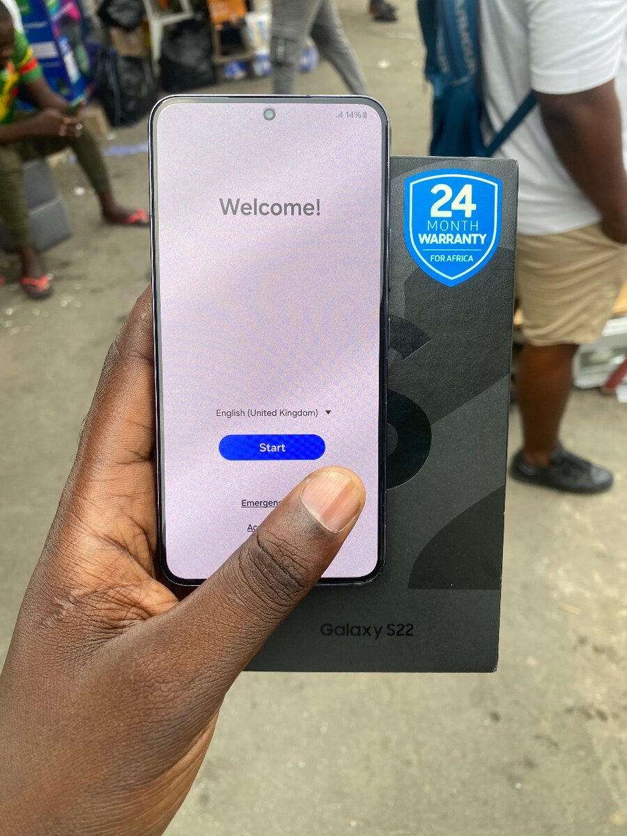 Samsung S22