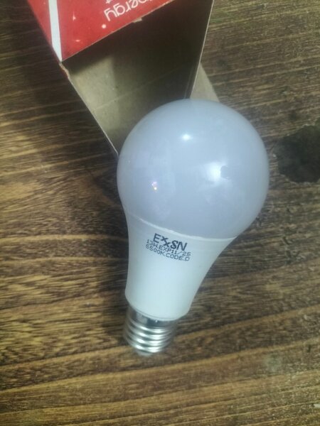 Exxn Led bulb 13w