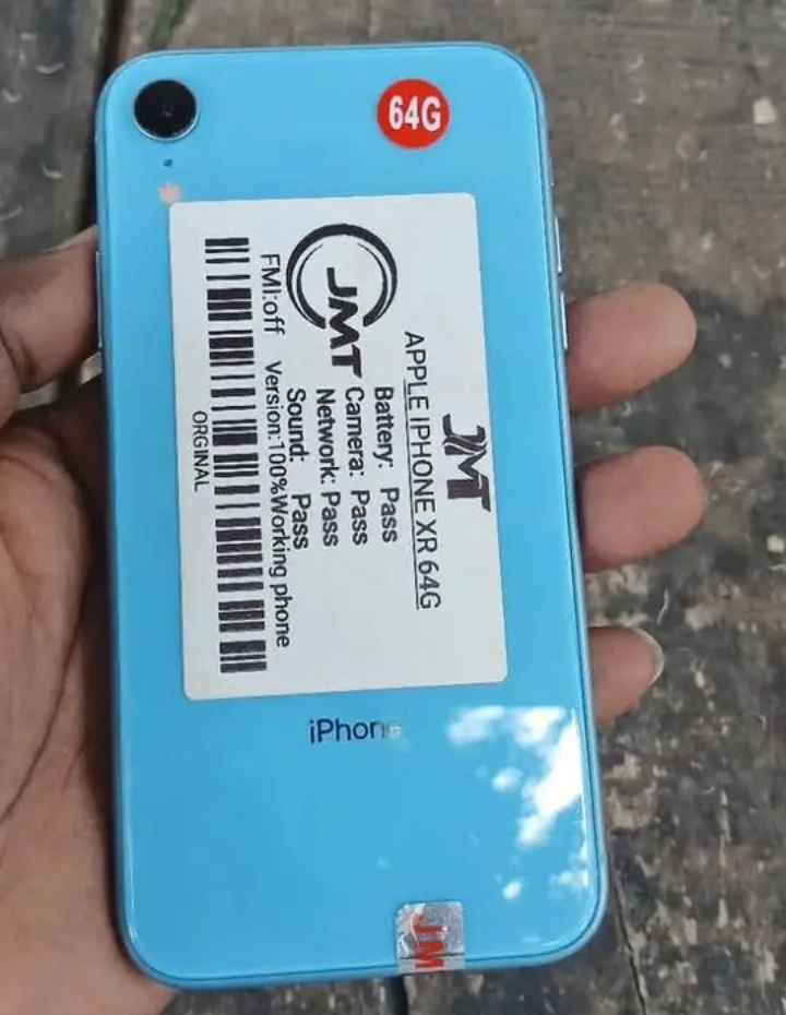 iPhone XR Bleu 64 Go