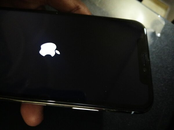 Iphone x offre sûr devant DIEU