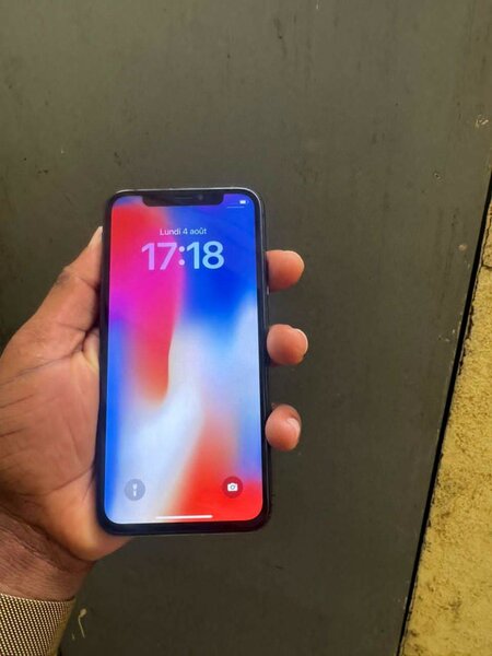 iPhone X Noir 64Go