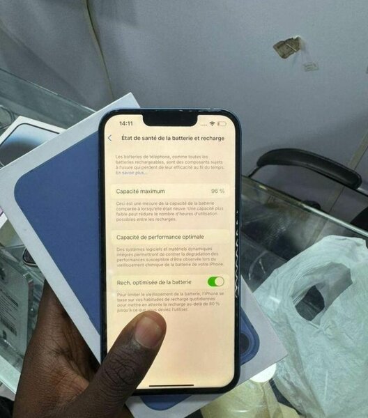 iPhone 13 Bleu avec Boîte