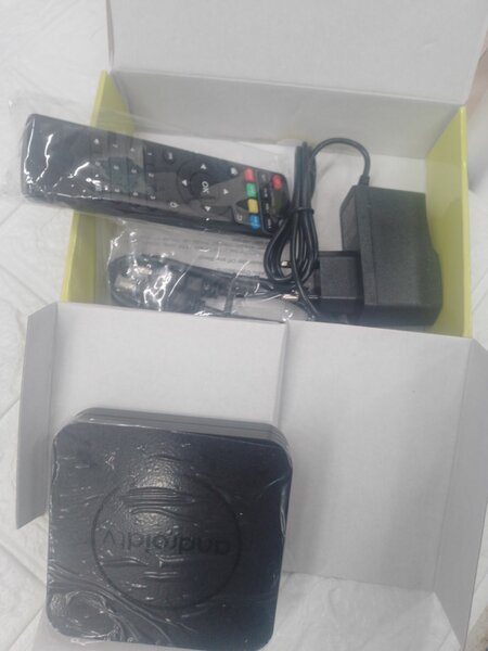 Box Android TV 4.0 Google TV