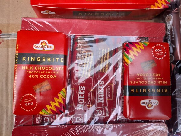 Nutts wafer choco and 2 kingsbite chocolate medium