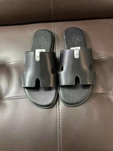 SANDALE HOMME EN CUIR