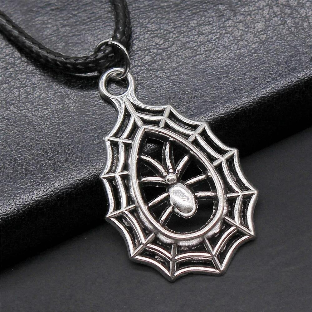 Mens necklace