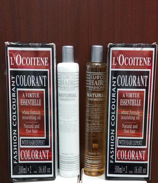 Colorant capillaire nourrissant