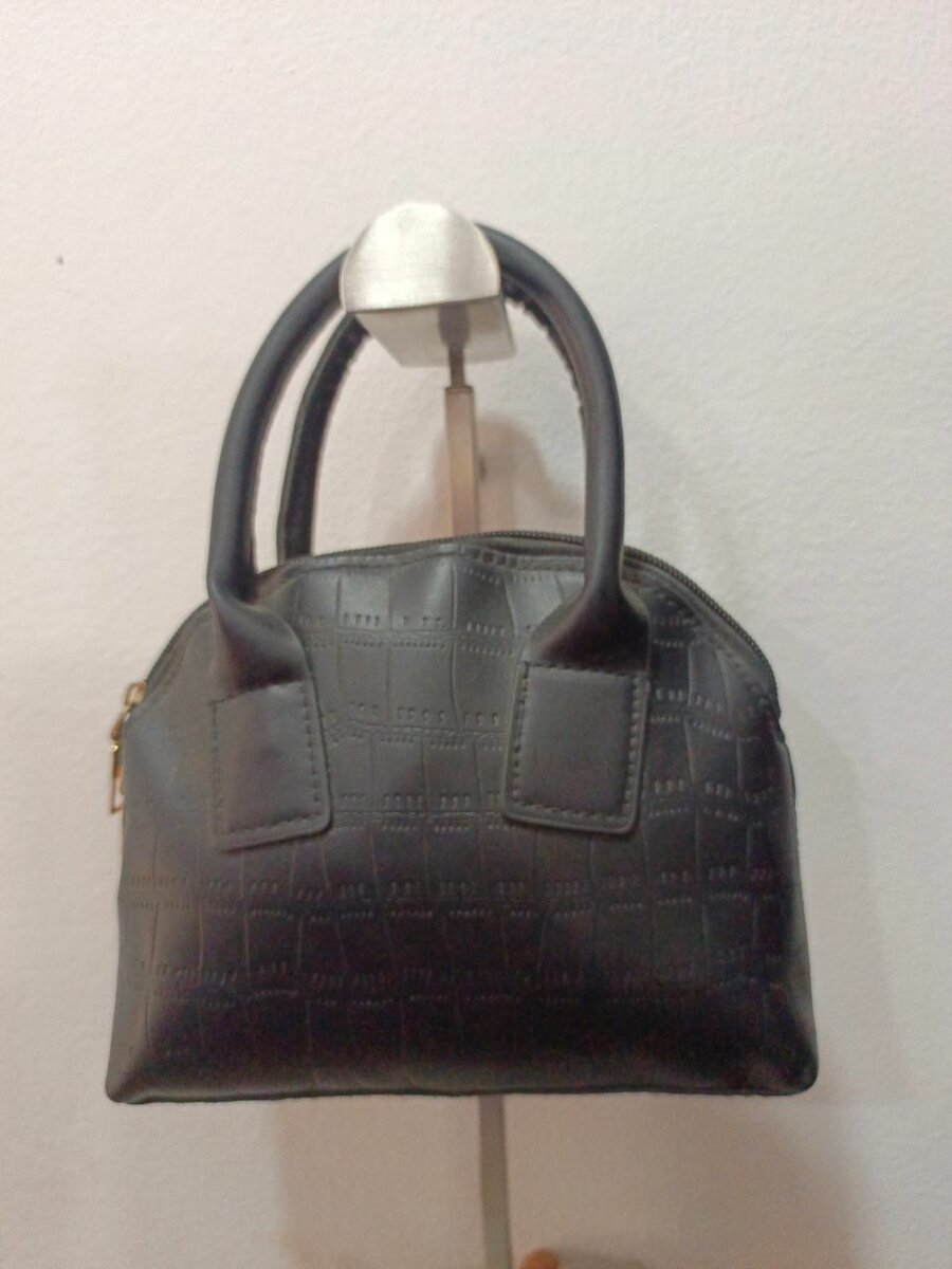 Sac à main élégant en cuir