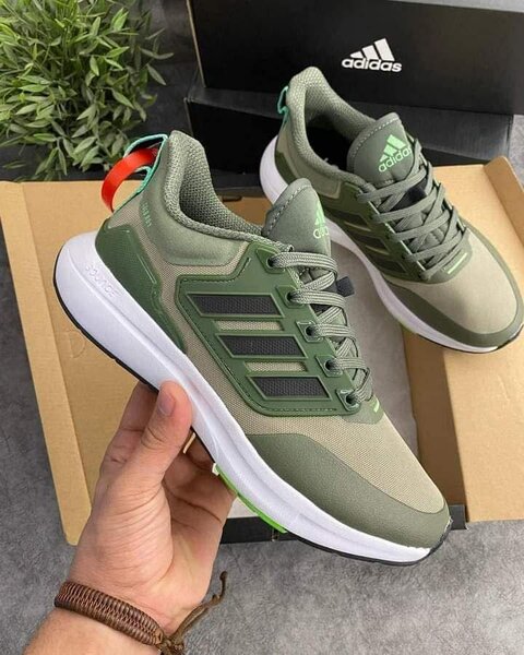 Paires de baskets