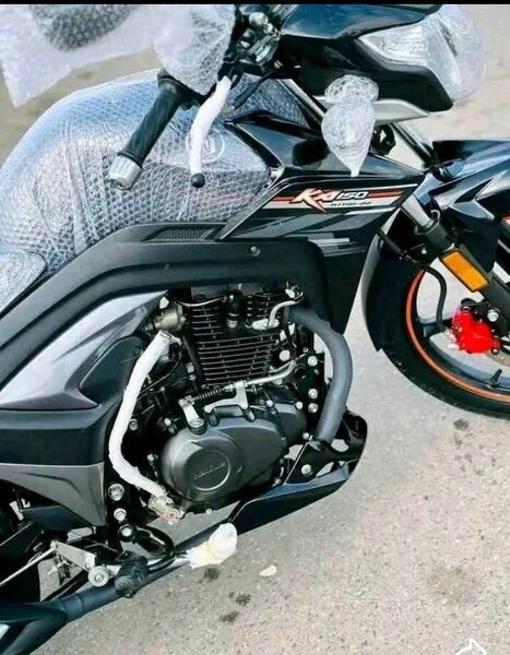 Moto sportive 150cc neuve