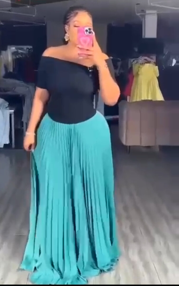 Robe élégante longue soirée