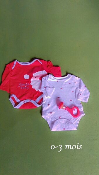 Bodys bébé 0-3 mois