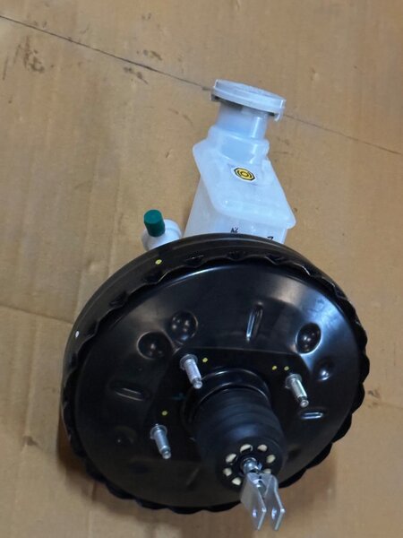 Servo-frein de voiture