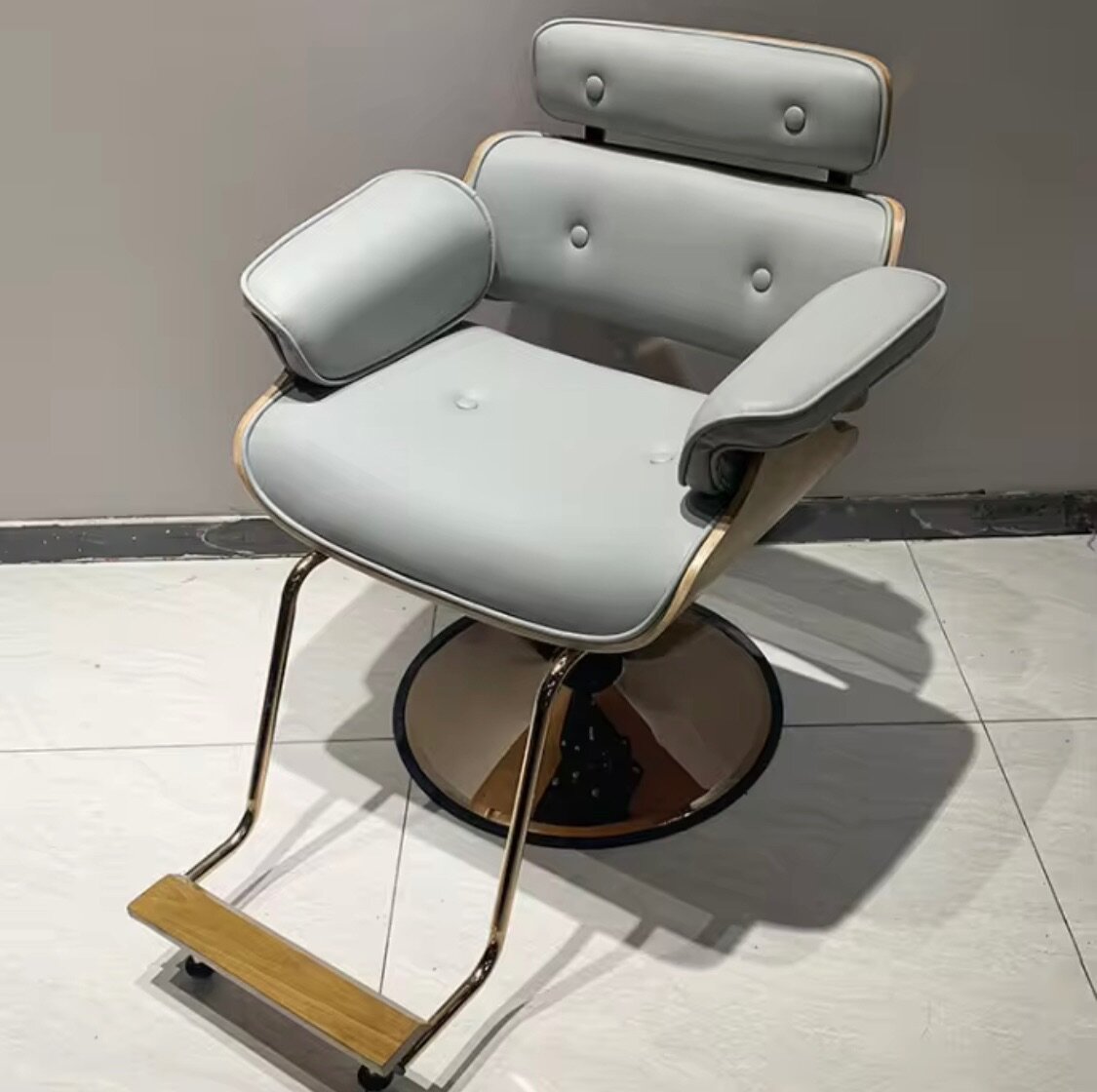 Wood Salon Chair Hydraulic Chair